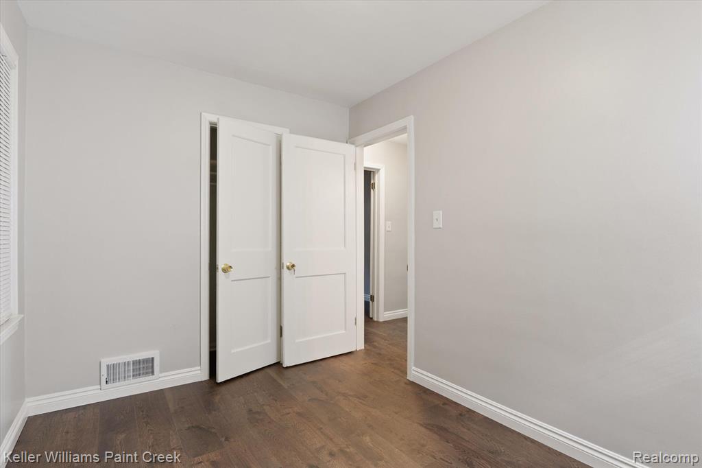 4677 Chatsworth Street, Detroit, MI 48224 — Photo 12