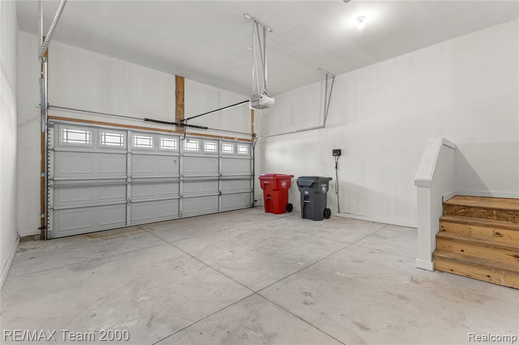 215 Clinton Street, Romeo, MI 48065 — Photo 16