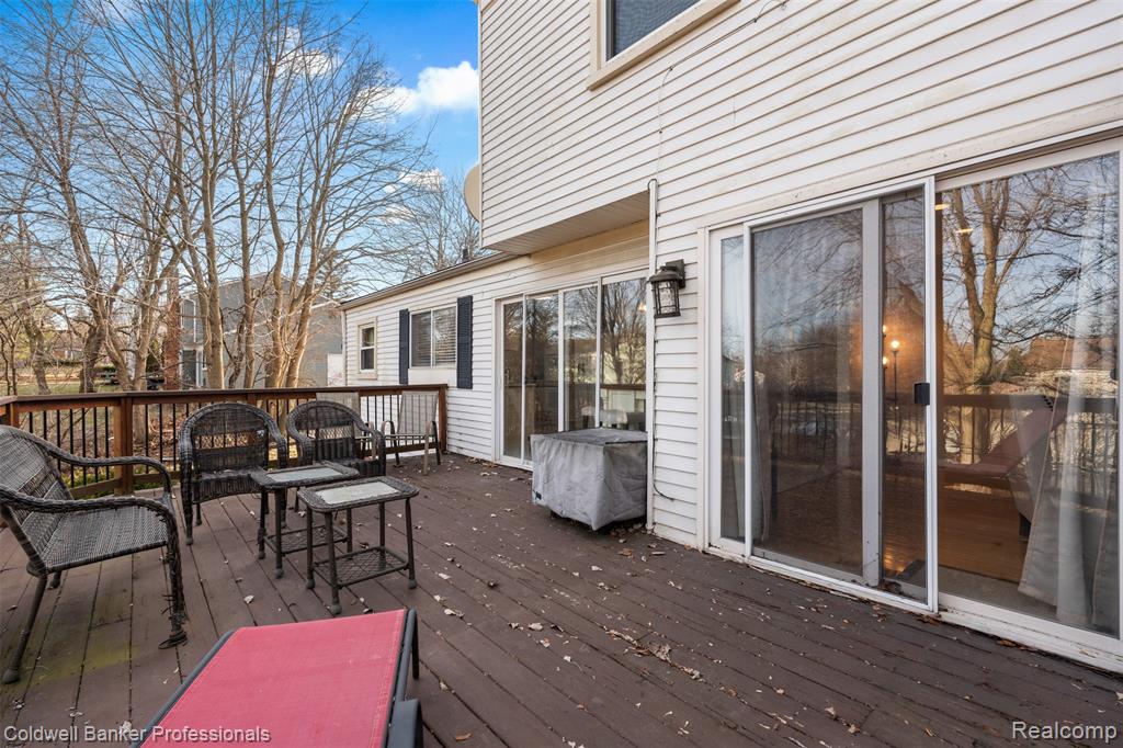 4347 Apple Valley Lane, West Bloomfield, MI 48323 — Photo 24