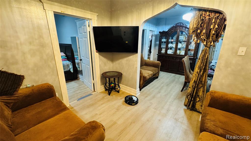 3193 Trowbridge Street, Hamtramck, MI 48212 — Photo 9