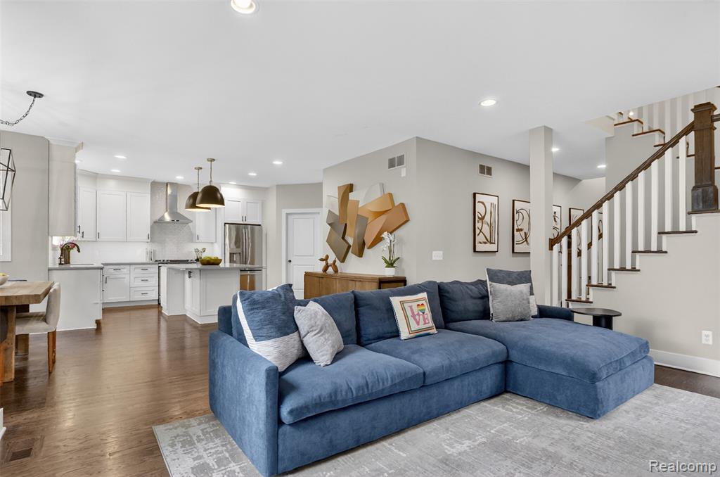 15844 Kirkshire Avenue, Beverly Hills, MI 48025 — Photo 10