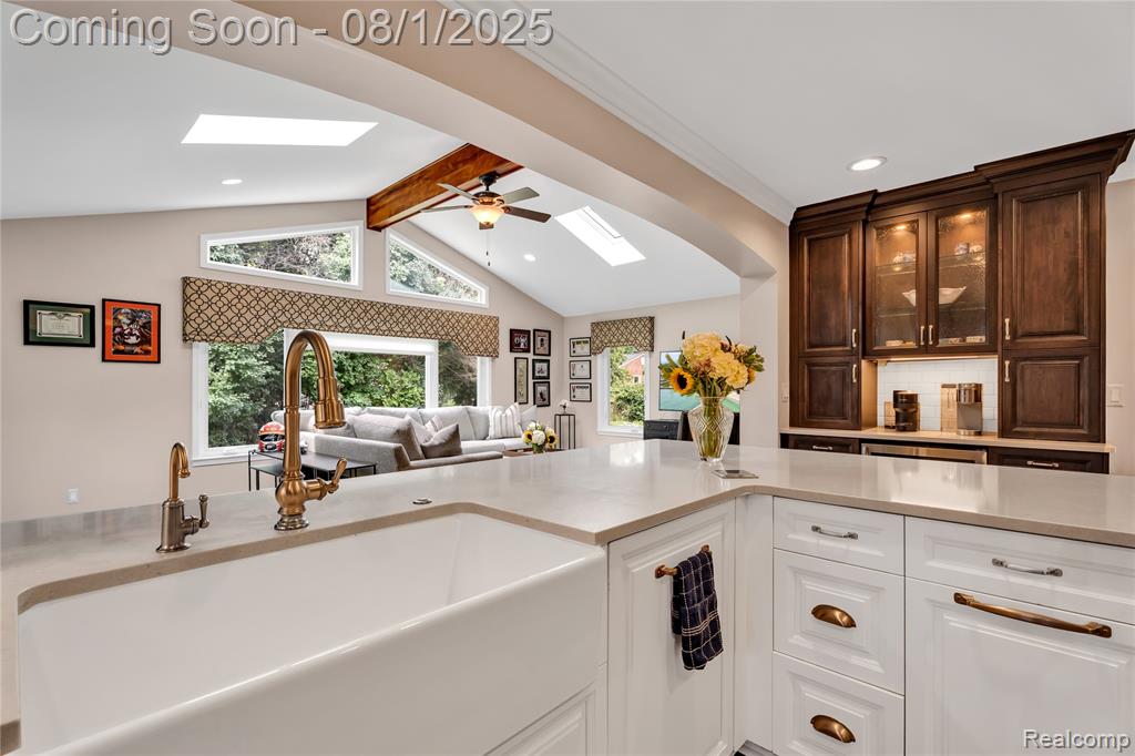 5624 Sutters Lane, Bloomfield Hills, MI 48301 — Photo 10