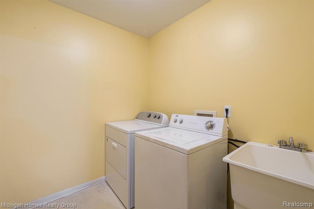 45521 HIDDEN VIEW, Utica, MI 48315 — Photo 20