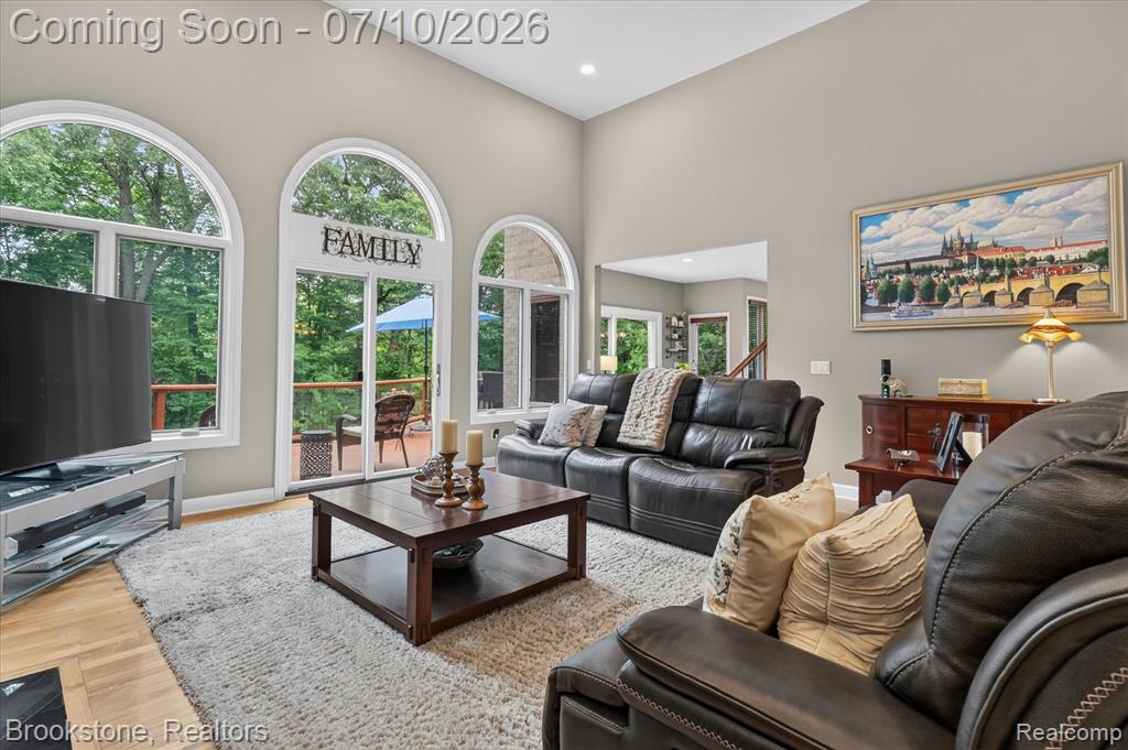 1330 Corey Cove, White Lake, MI 48383 — Photo 14