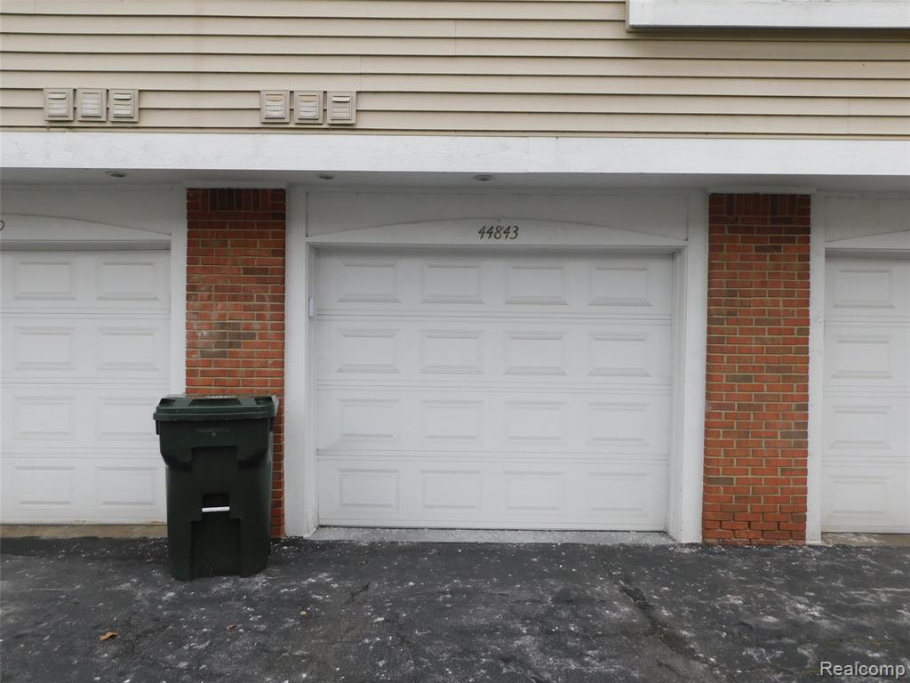 44843 MARIGOLD Drive, Sterling Heights, MI 48314 — Photo 30