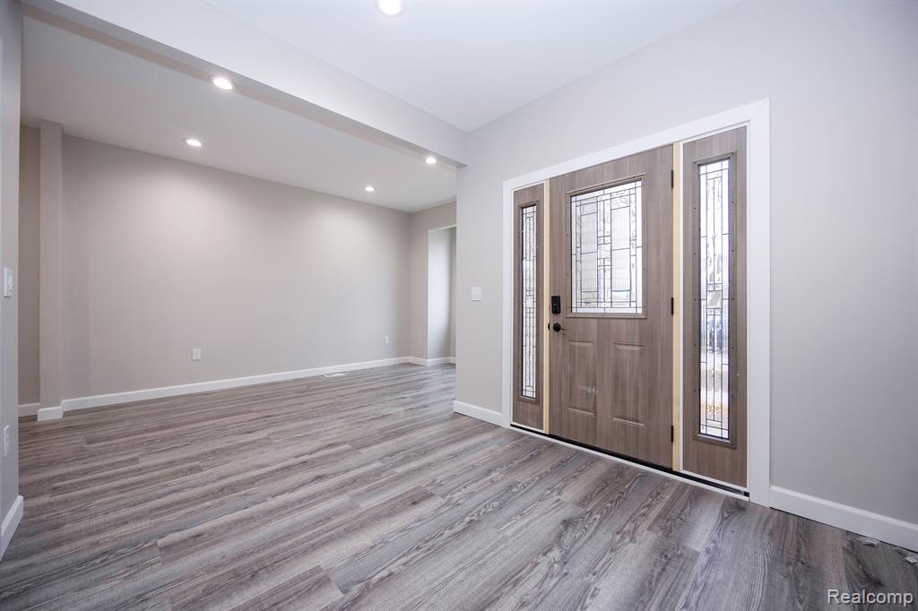 7519 Orchard Avenue, Dearborn, MI 48126 — Photo 14