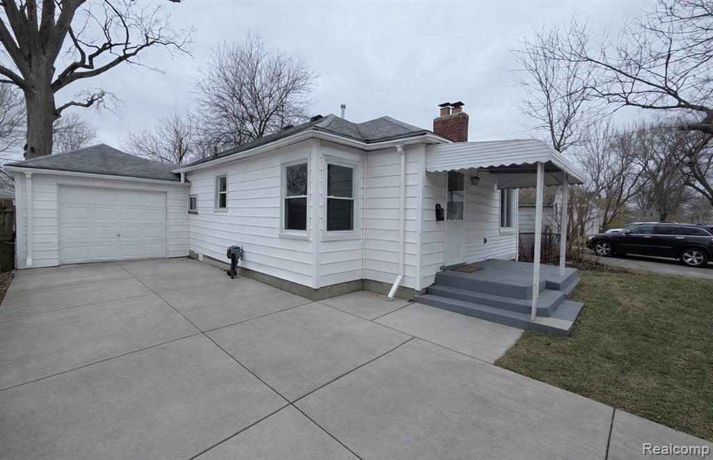 5651 Fenton Street, Dearborn Heights, MI 48127 — Photo 2