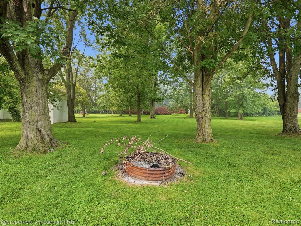 52735 Washington Street, New Baltimore, MI 48047 — Photo 30