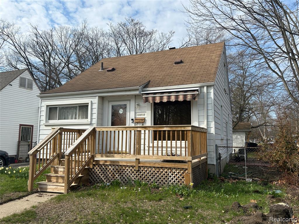 16910 Pembroke Avenue, Detroit, MI 48235 — Photo 2
