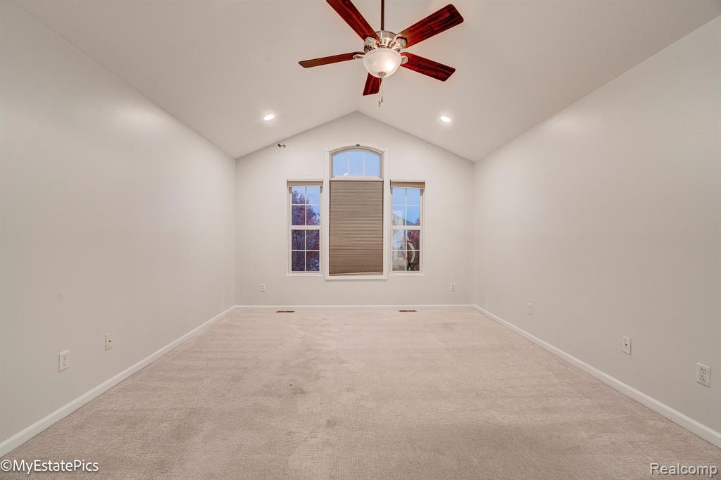 45101 BARTLETT Drive, Novi, MI — Photo 39