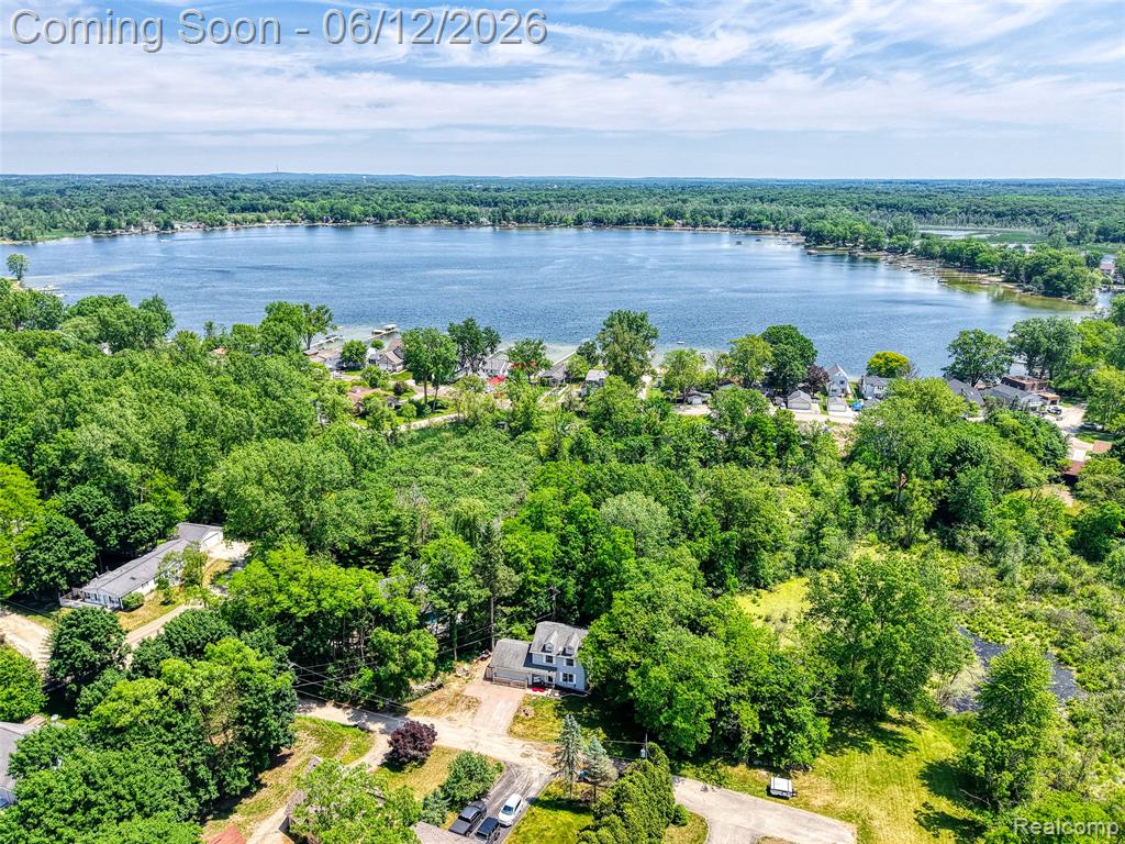 8639 Legrand Drive, Brighton, MI 48116 — Photo 31