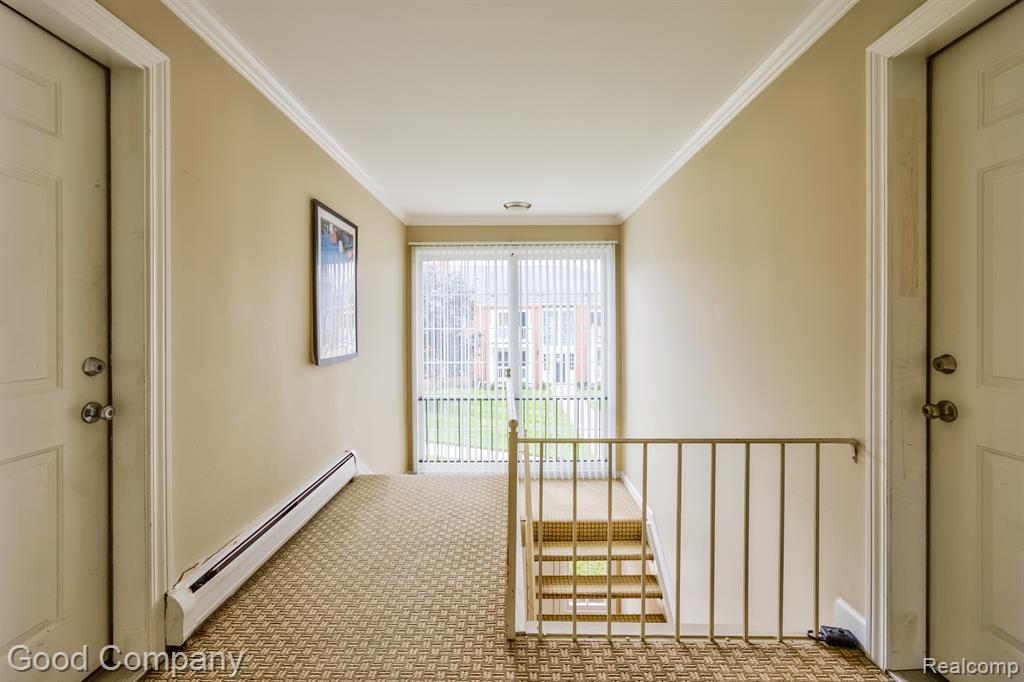 2445 TORQUAY Avenue, 203, Royal Oak, MI 48073 — Photo 24