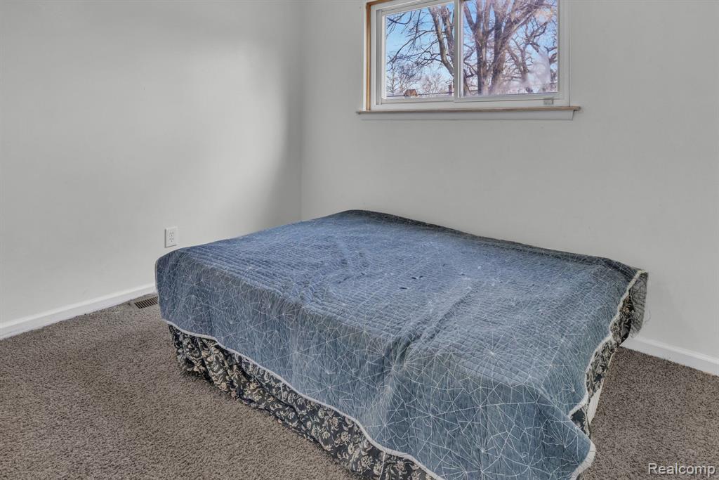 6090 Penrod Street, Detroit, MI 48228 — Photo 9