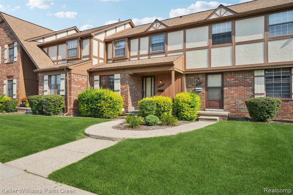 19610 Raleigh Circle N, Southfield, MI 48076 — Photo 4