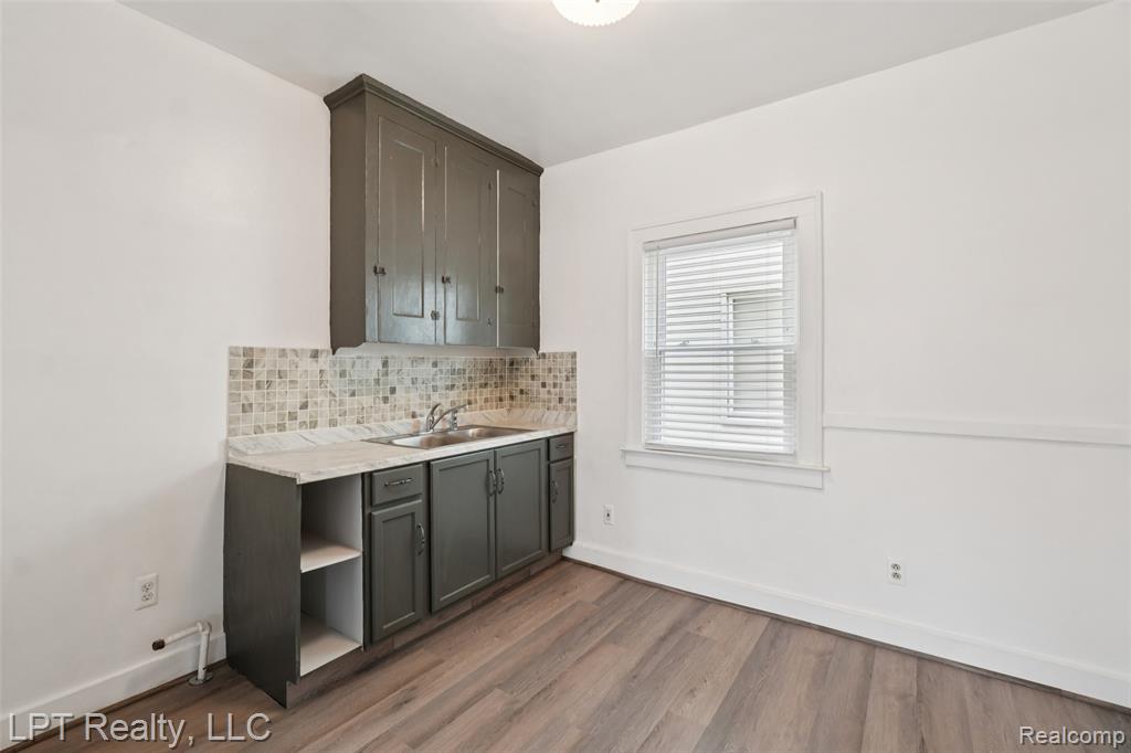 14915 Roselawn Street, Detroit, MI 48238 — Photo 9