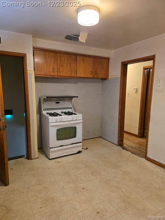 19155 Ryan Road, Detroit, MI 48234 — Photo 7