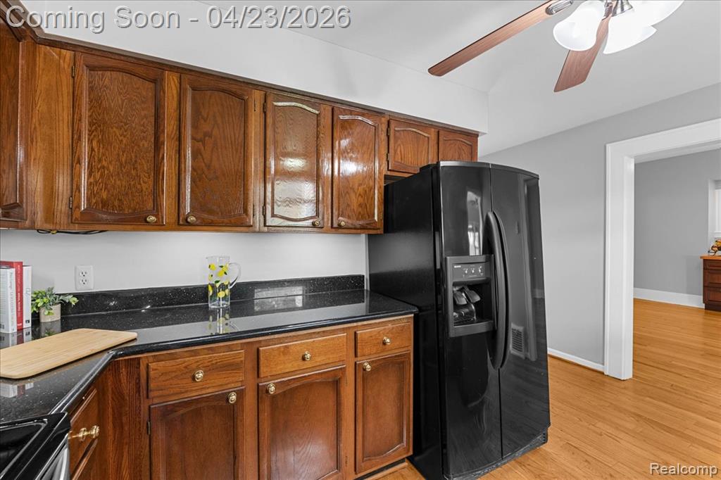 685 W Bethune Street, Detroit, MI 48202 — Photo 9
