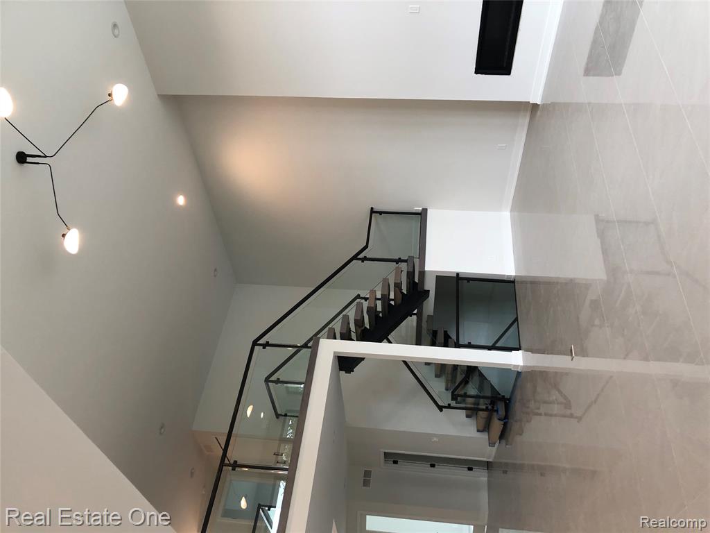 1830 Sadie Shore Drive NW, Commerce Twp, MI 48382 — Photo 4