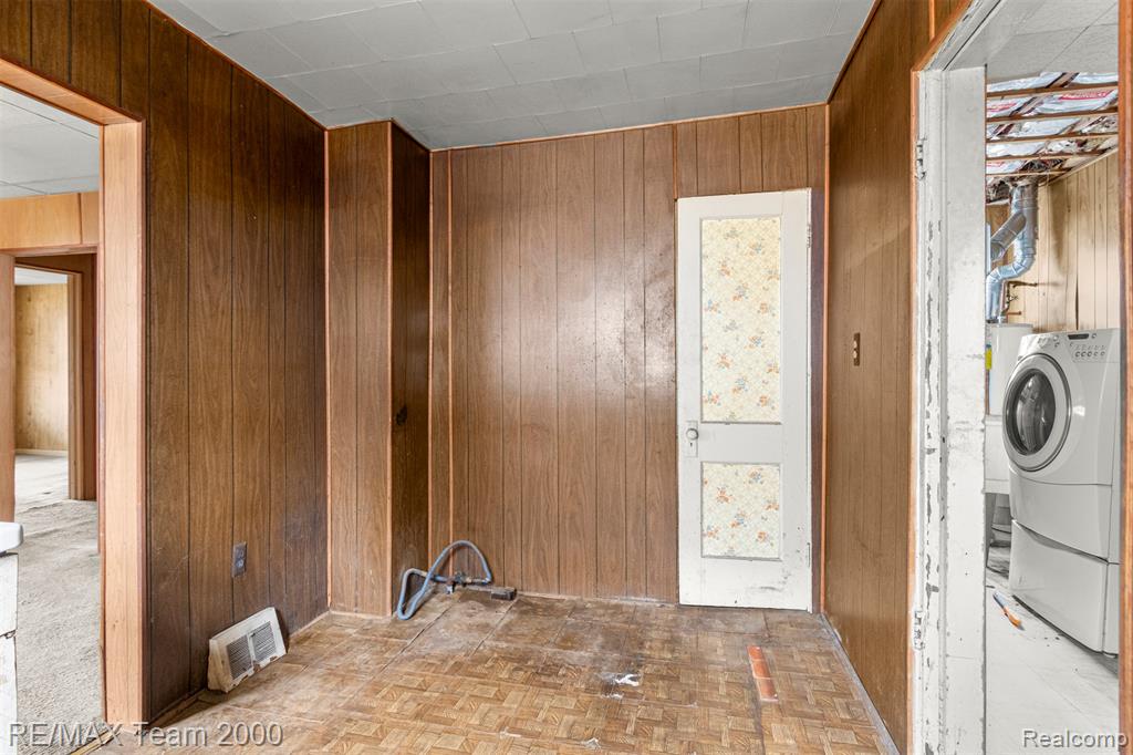 6488 Vaughan Street, Detroit, MI 48228 — Photo 20
