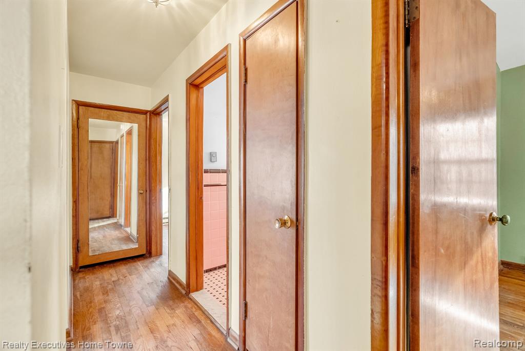 7305 Big Hand Road, St. Clair, MI 48079 — Photo 21