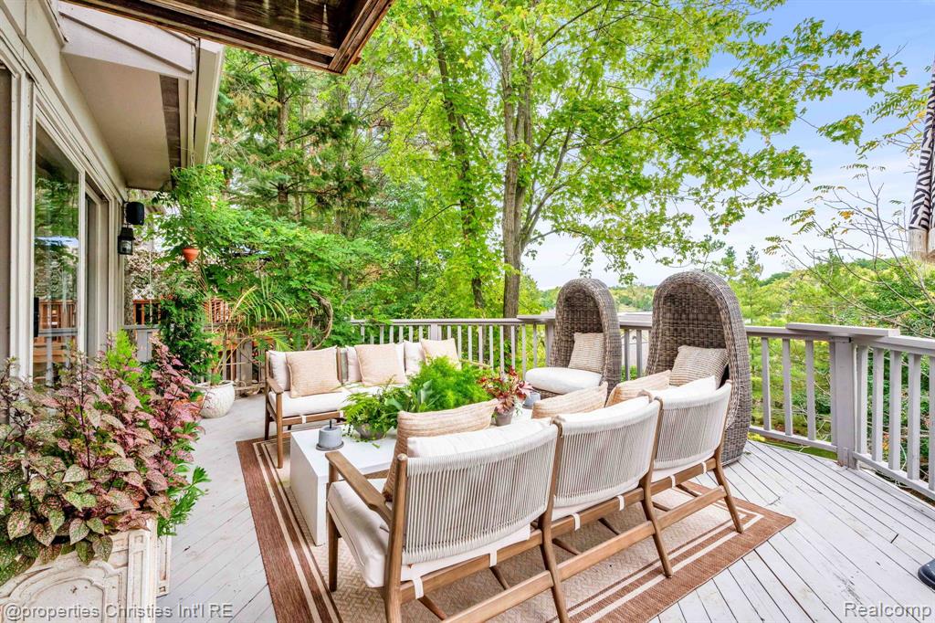 4845 CLIFFSIDE Drive, West Bloomfield, MI 48323 — Photo 48