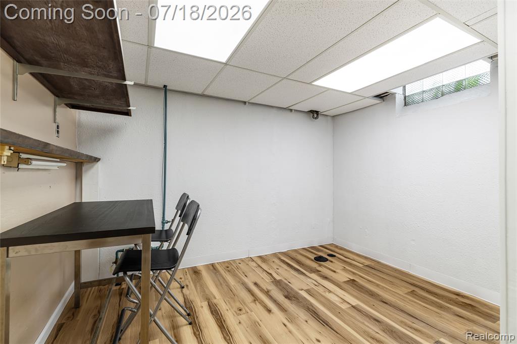7837 Hugh Street, Westland, MI — Photo 29