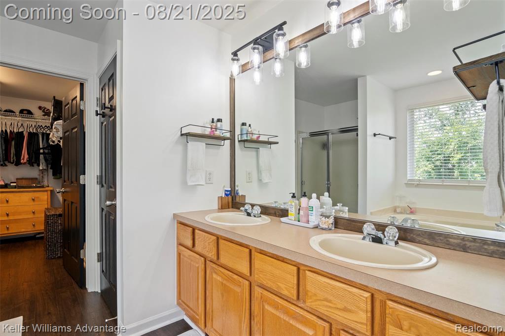 9731 Ravenshire Drive, Ypsilanti, MI 48198 — Photo 35