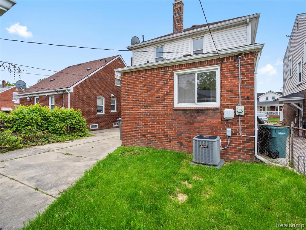 6010 HARTWELL Street, Dearborn, MI 48126 — Photo 23