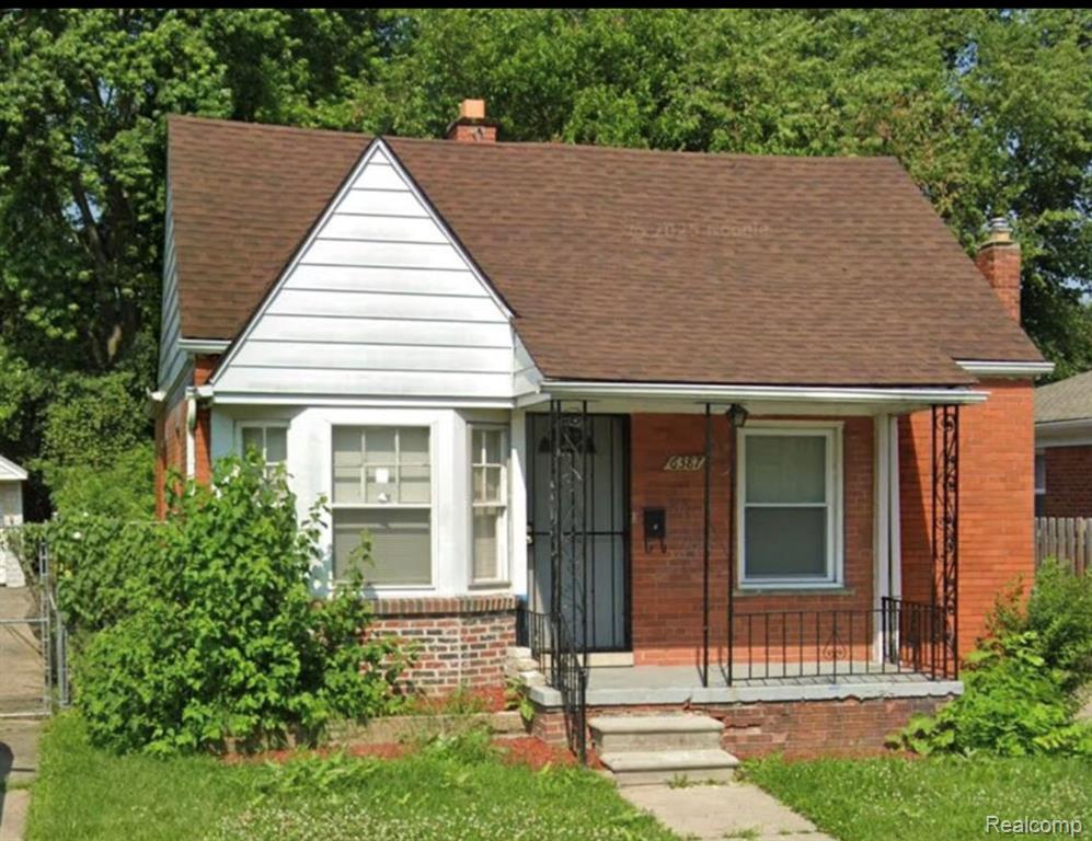 6387 Warwick Street, Detroit, MI 48228 — front exterior