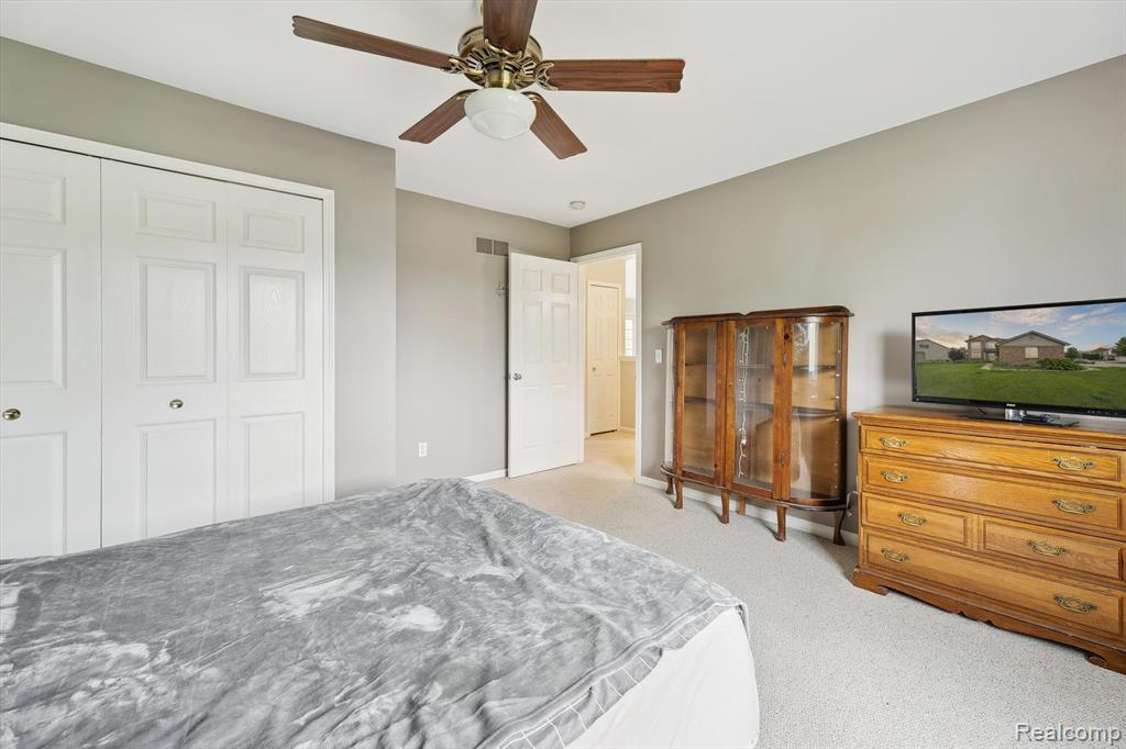 7366 MEADOW Lane, Ypsilanti, MI 48197 — Photo 35