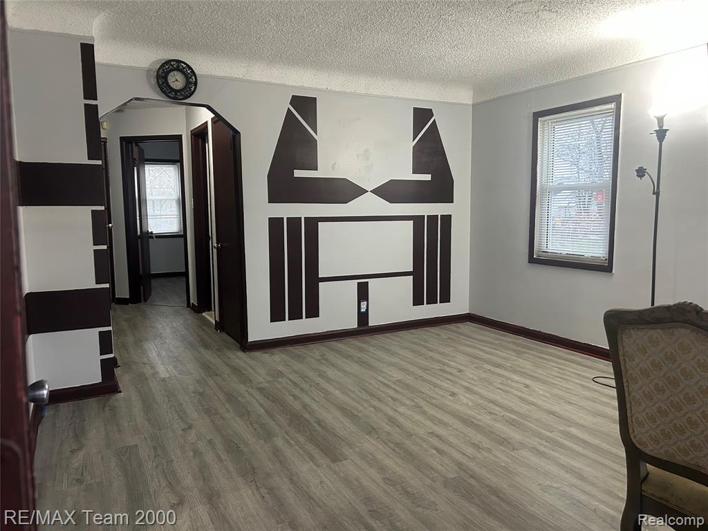6352 Evergreen Avenue, Detroit, MI 48228 — Photo 7