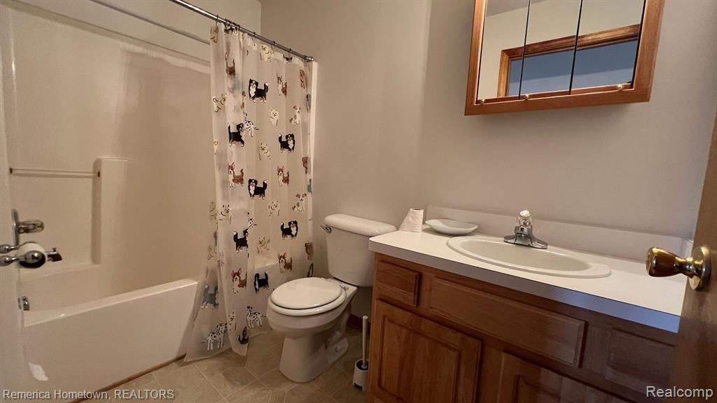 428 MARIGOLD Circle, Westland, MI — Photo 13