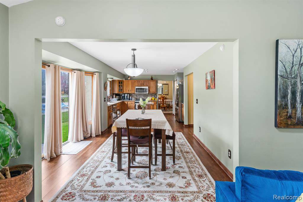 41647 SINGH Drive, Canton, MI 48188 — Photo 13