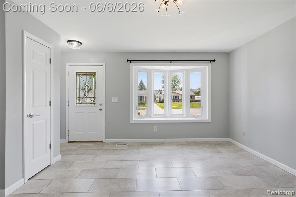 43673 Antietam Court, Canton, MI 48188 — Photo 7