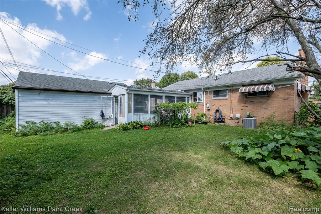 5134 Canterbury Lane, Warren, MI 48092 — Photo 40