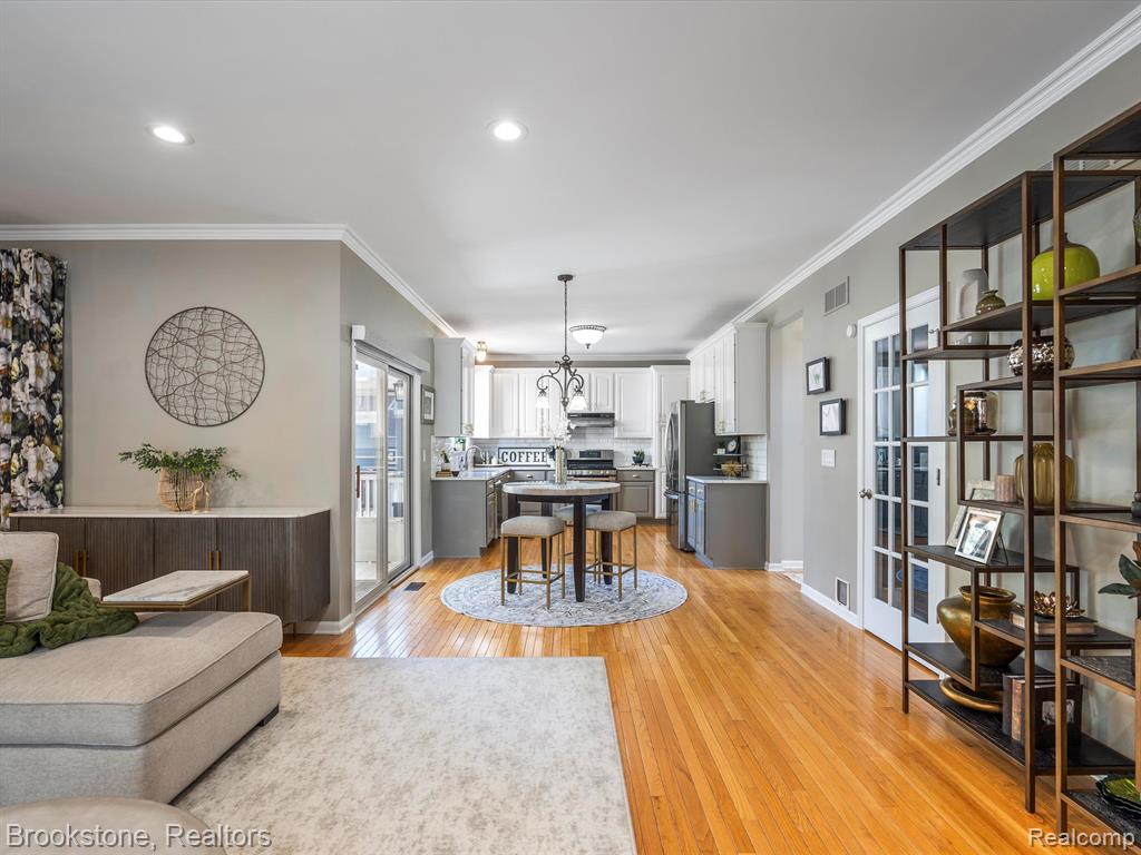 42650 Whitman Way, Novi, MI 48377 — Photo 14