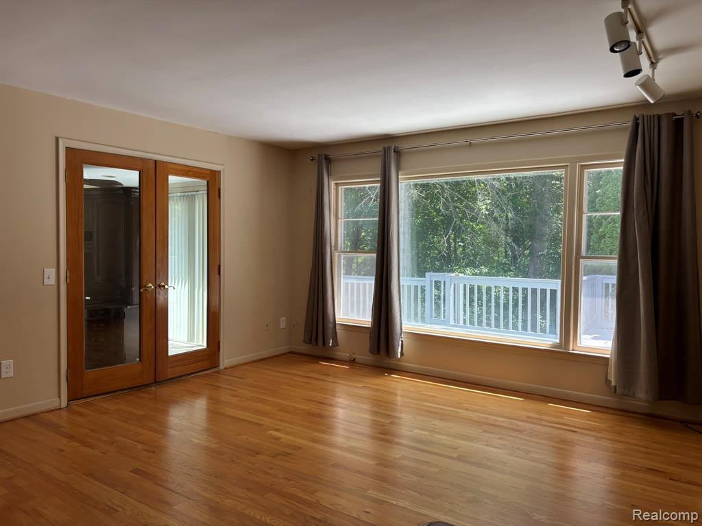 1918 Sherwood Glen, Bloomfield Hills, MI 48302 — Photo 5