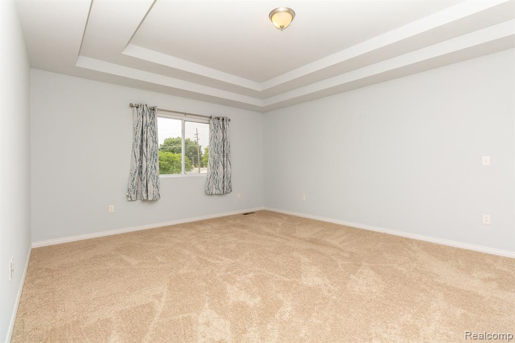 5325 BRADMORE Lane, Warren, MI 48092 — Photo 18
