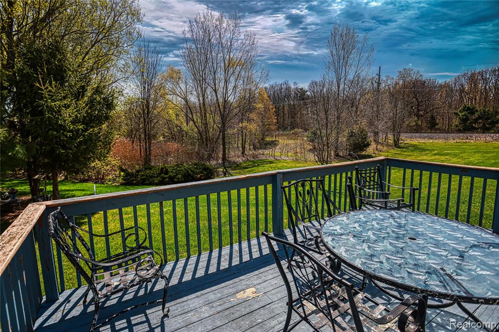280 Pompano Court, Lapeer, MI 48446 — Photo 6