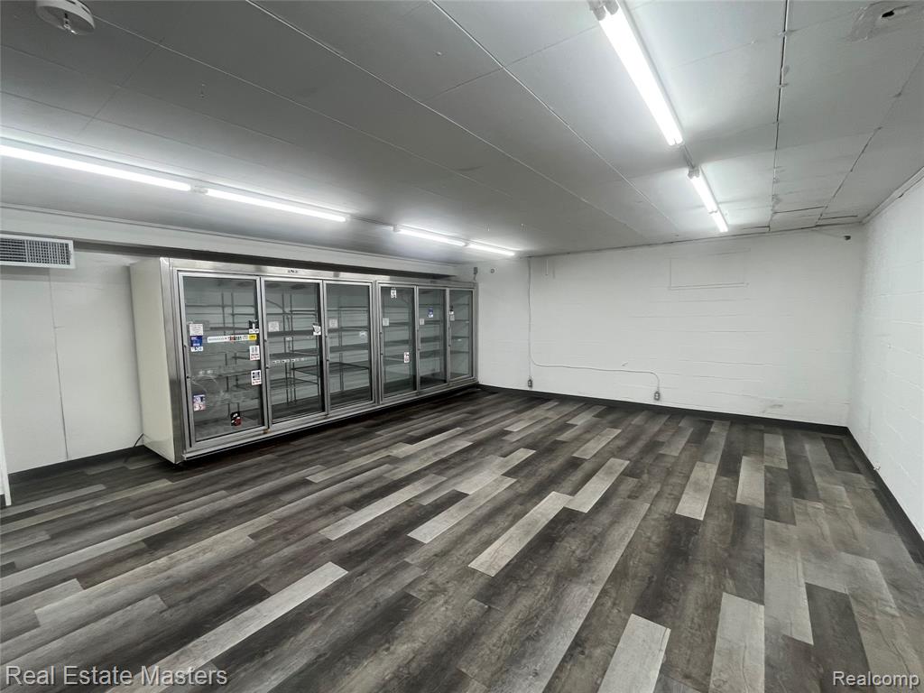 8216 Lakeshore Road Road, Lexington, MI 48450 — Photo 10