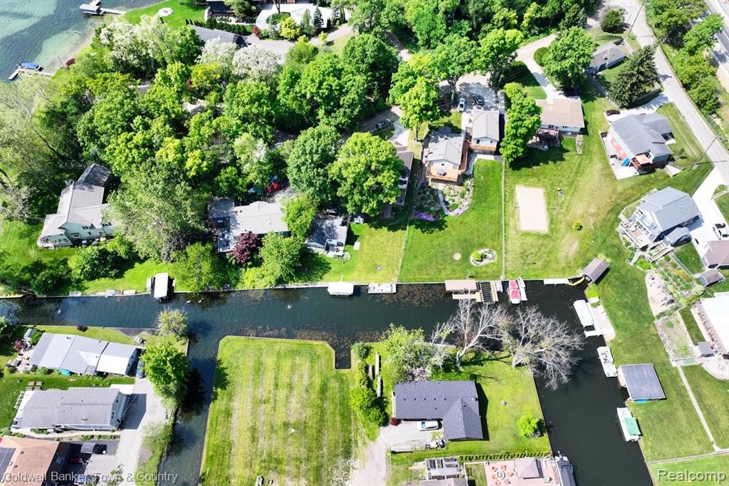 11265 N Shore Drive, Whitmore Lake, MI 48189 — Photo 61