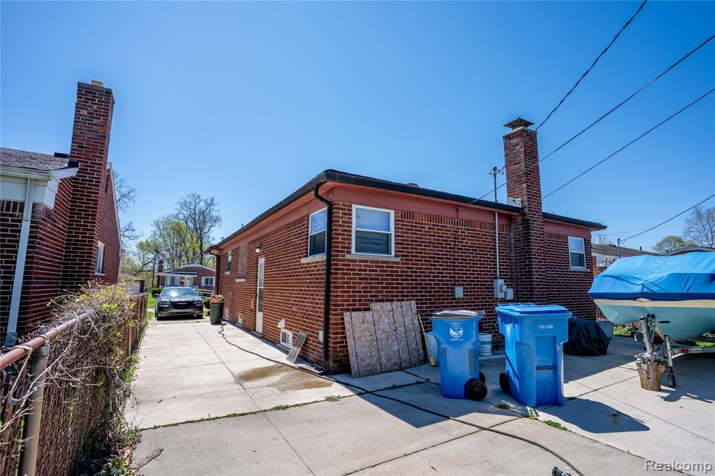 24628 Currier Street, Dearborn Heights, MI 48125 — Photo 5