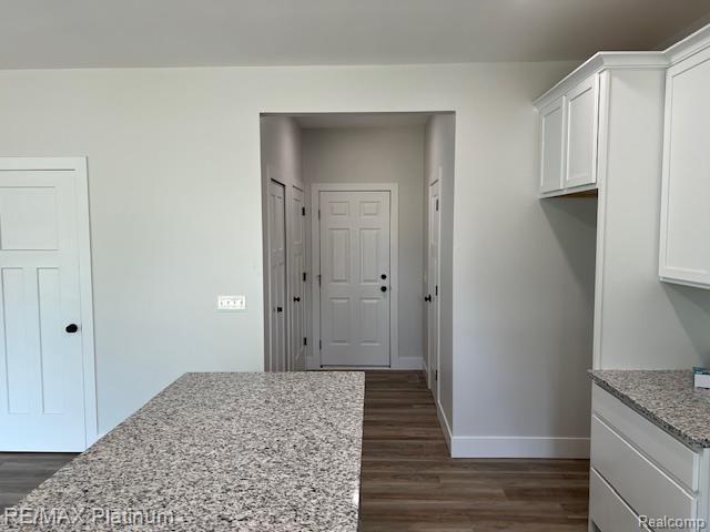 9400 Roland Drive, Brighton, MI 48116 — Photo 7