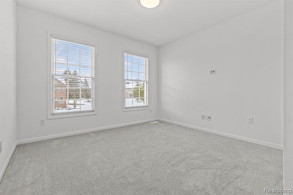 772 Caribou Court, Rochester, MI 48307 — Photo 30