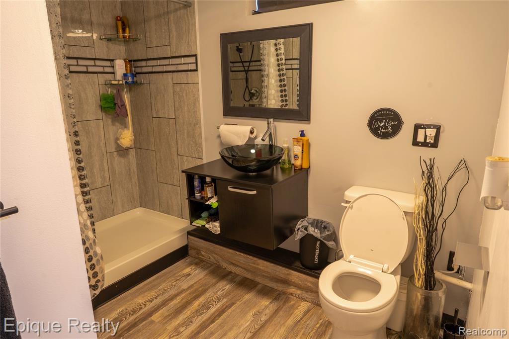 4149 Amelia Drive, Saginaw, MI 48601 — Photo 6