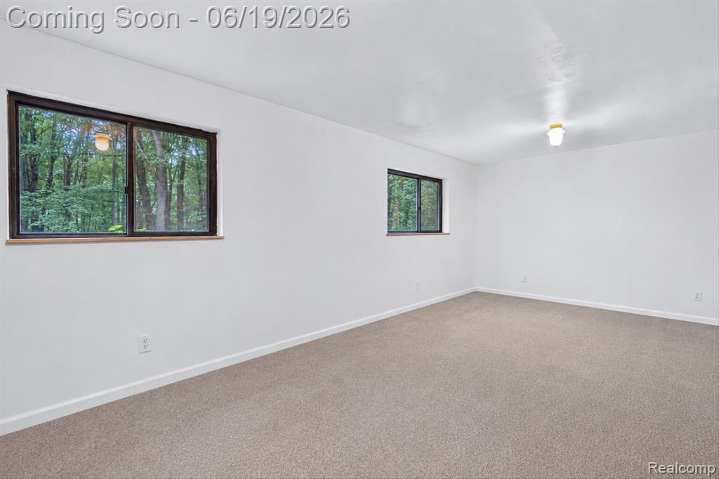 4200 Stockemer, White Lake, MI 48383 — Photo 29
