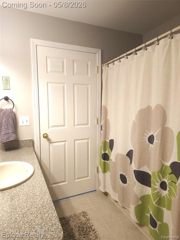 753 Woodhaven Drive, Commerce Twp, MI 48390 — Photo 23
