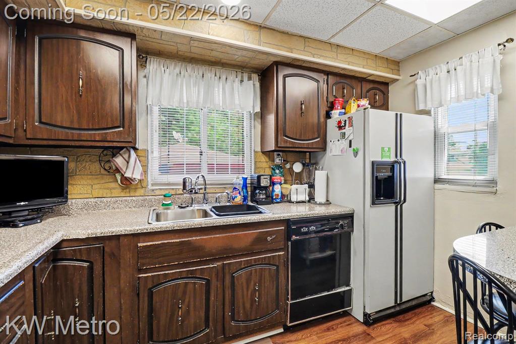 9116 Meyers Road, Detroit, MI 48228 — Photo 9