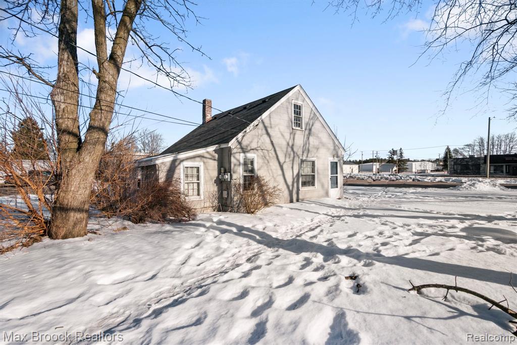 666 S Lapeer Road, Oxford, MI 48371 — Photo 52