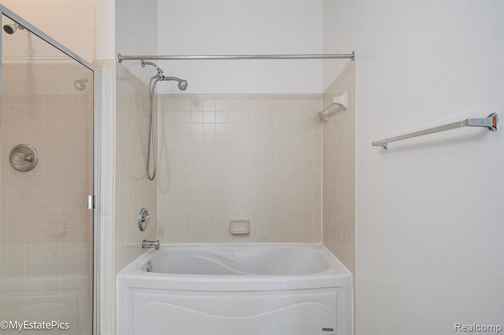 41777 MITCHELL Road, Novi, MI 48377 — Photo 12